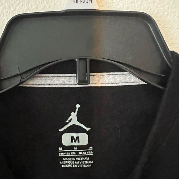 Jordan Boy Shirt size Medium - Picture 3 of 4